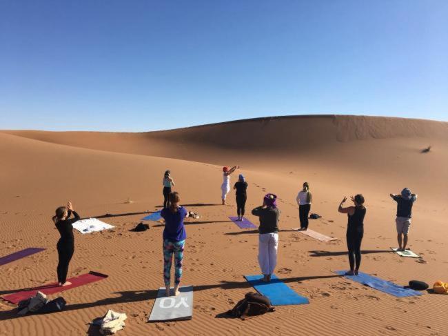 Camp Sahara Holidays M'Hamid Exterior photo